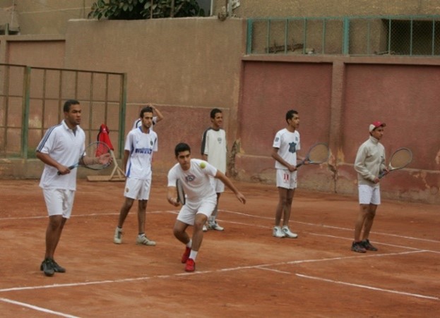 التنس الارضي