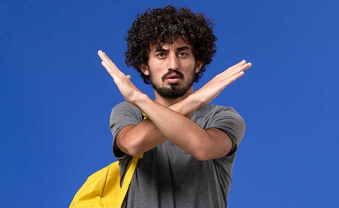 إلغاء القيد والتسجيل